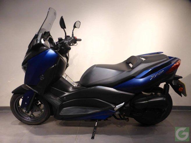 Yamaha XMAX 125