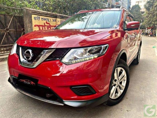 Nissan X-Trail 2015