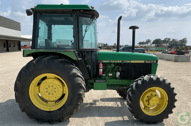 1992 John Deere 2755 Tractor